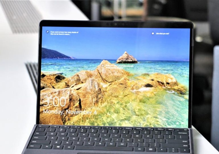 Microsoft releases a temporary fix for Surface Pro X camera bug