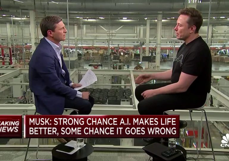 Elon Musk and Twitter face growing brand-safety concerns after execs depart
