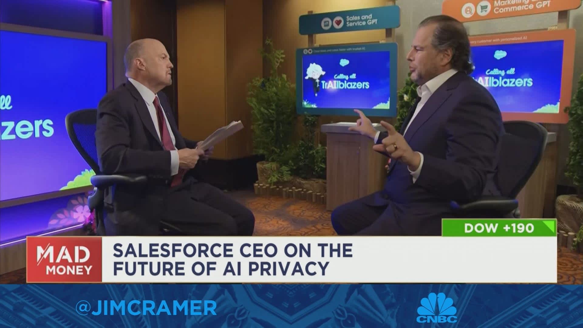 Salesforce shares pop on earnings beat and optimistic forecast