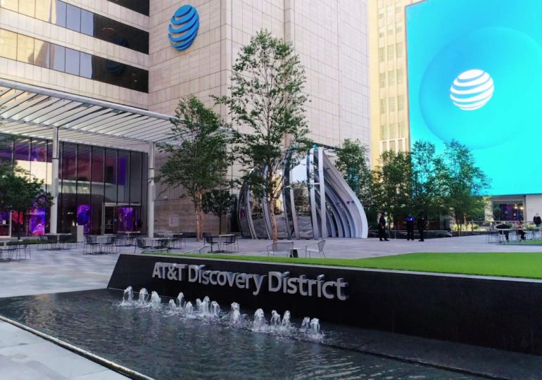 AT&T, Verizon services restored after call disruption issues across multiple states