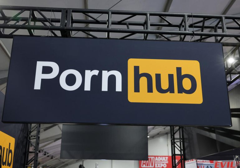 Pornhub to leave five more states over age-verification laws