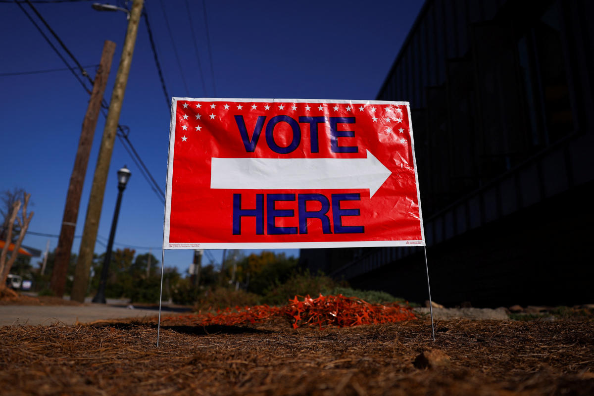 FBI warns voters about inauthentic videos relating to election security