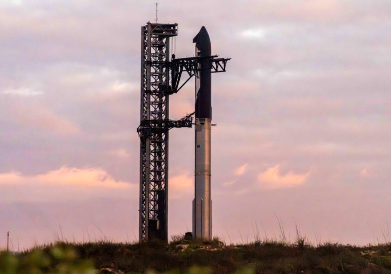 SpaceX's Starship explodes during ascent in its seventh test flight